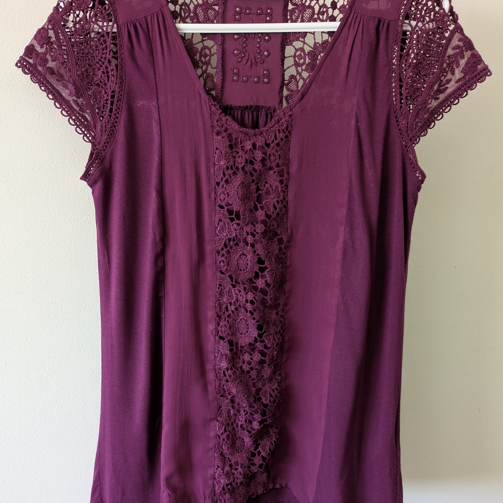 5 For $20 Ricki's Maroon Lace Embellished Top Size S